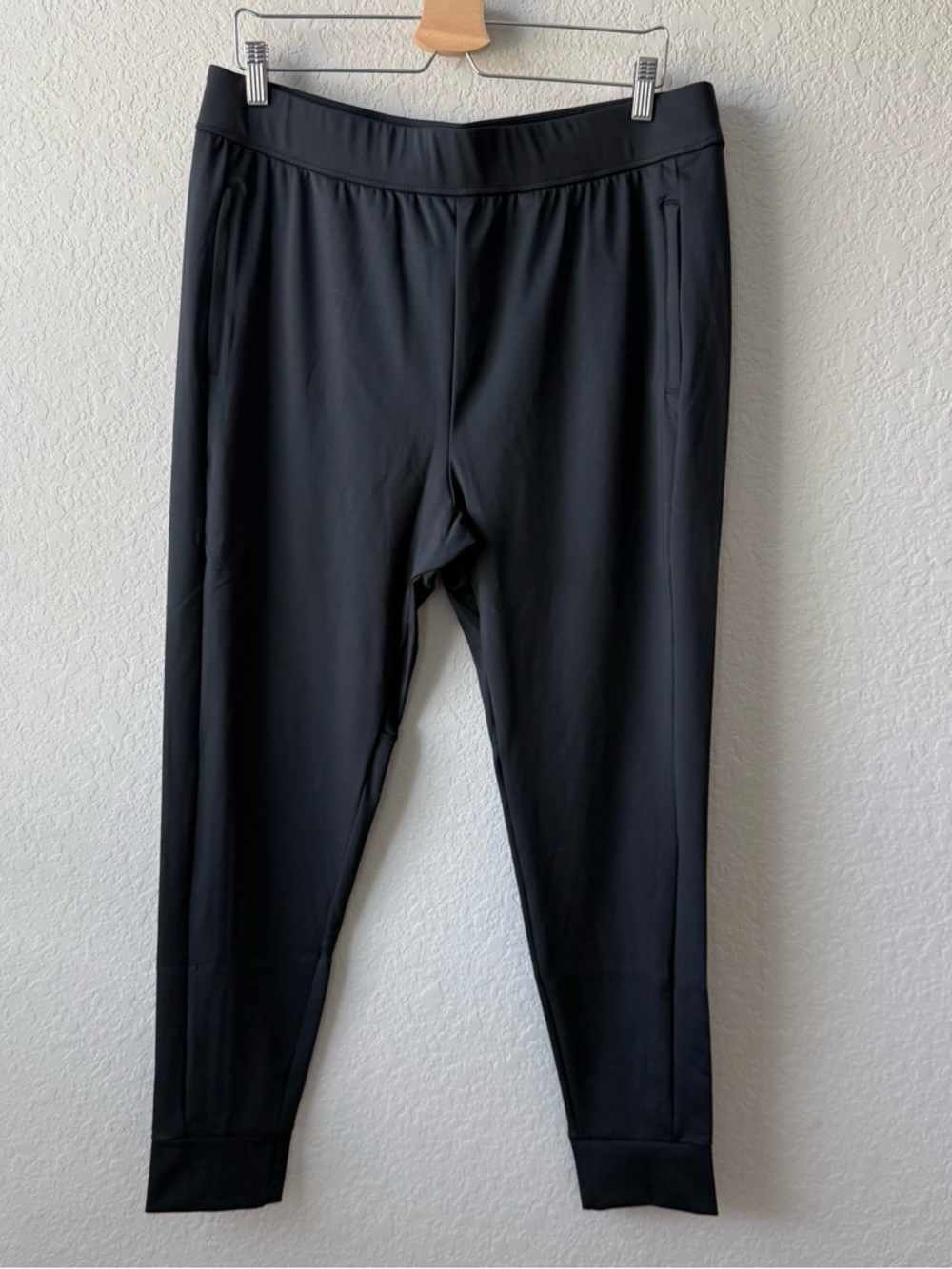 Men's Black Athletic Jogger Pants